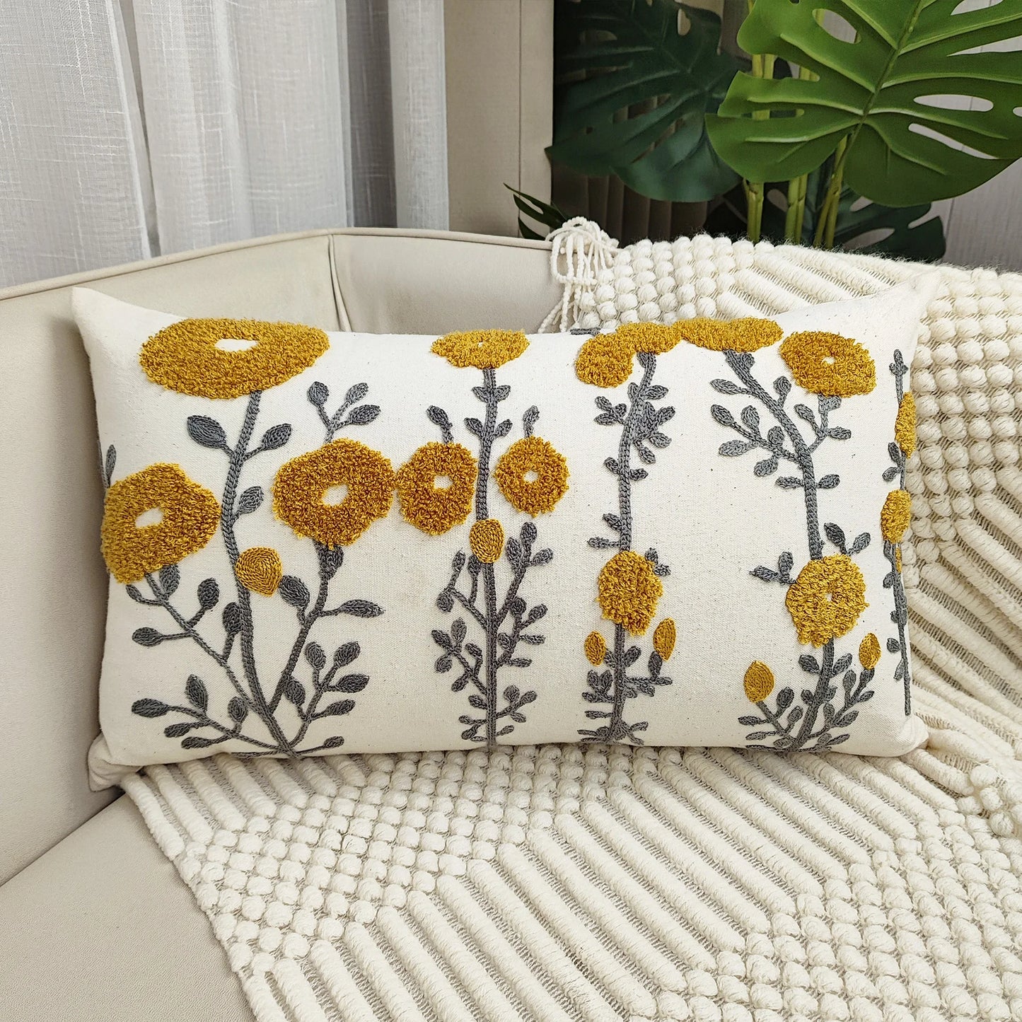 1pc, Boho Floral Turfted Embroidery Cushion Cover, Decoration for Couch, Sofa, and Bed - Soft and Stylish